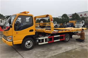 稷山哪里有拖车服务